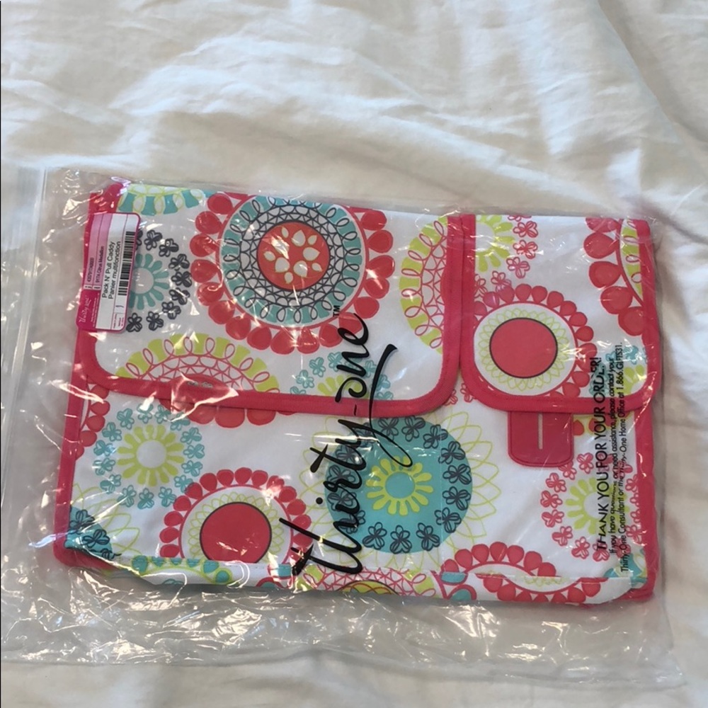 Thirty-One Pack n Pull Caddy